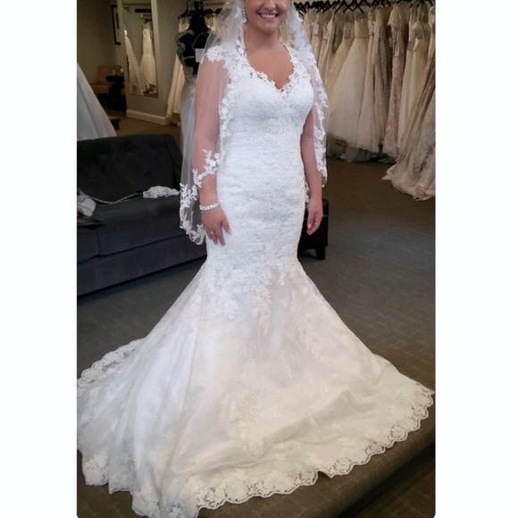 👰🏻Justin Alexander ‘8858’ Wedding Gown Lace Back - Picture 4 of 8